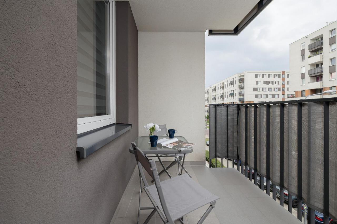 Osiedle Avia Family In With Balcony By Renters Apartament Kraków
